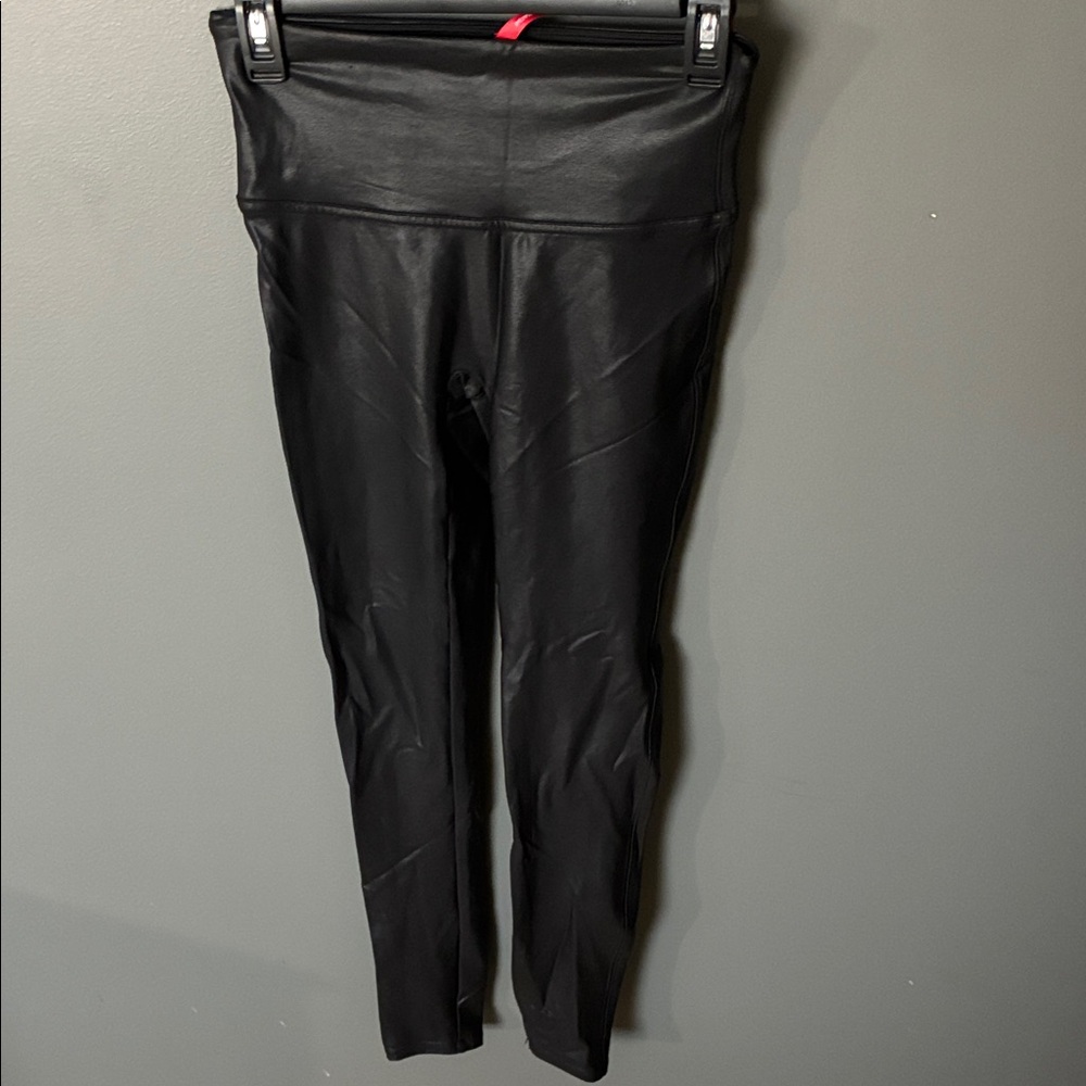 SPANX Black Shaping Leggings size m